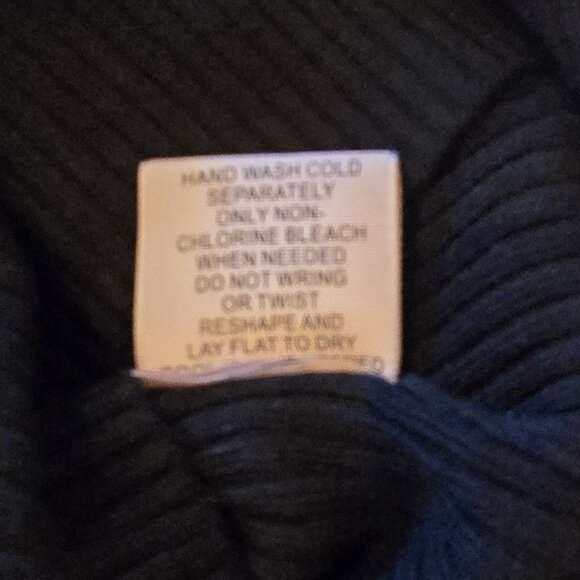 Philosophy Ribbed Black Sweater - Picture 8 of 11